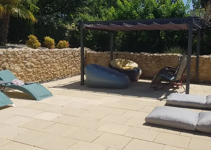 Kanahau Nocleg ze śniadaniem Cambayrac